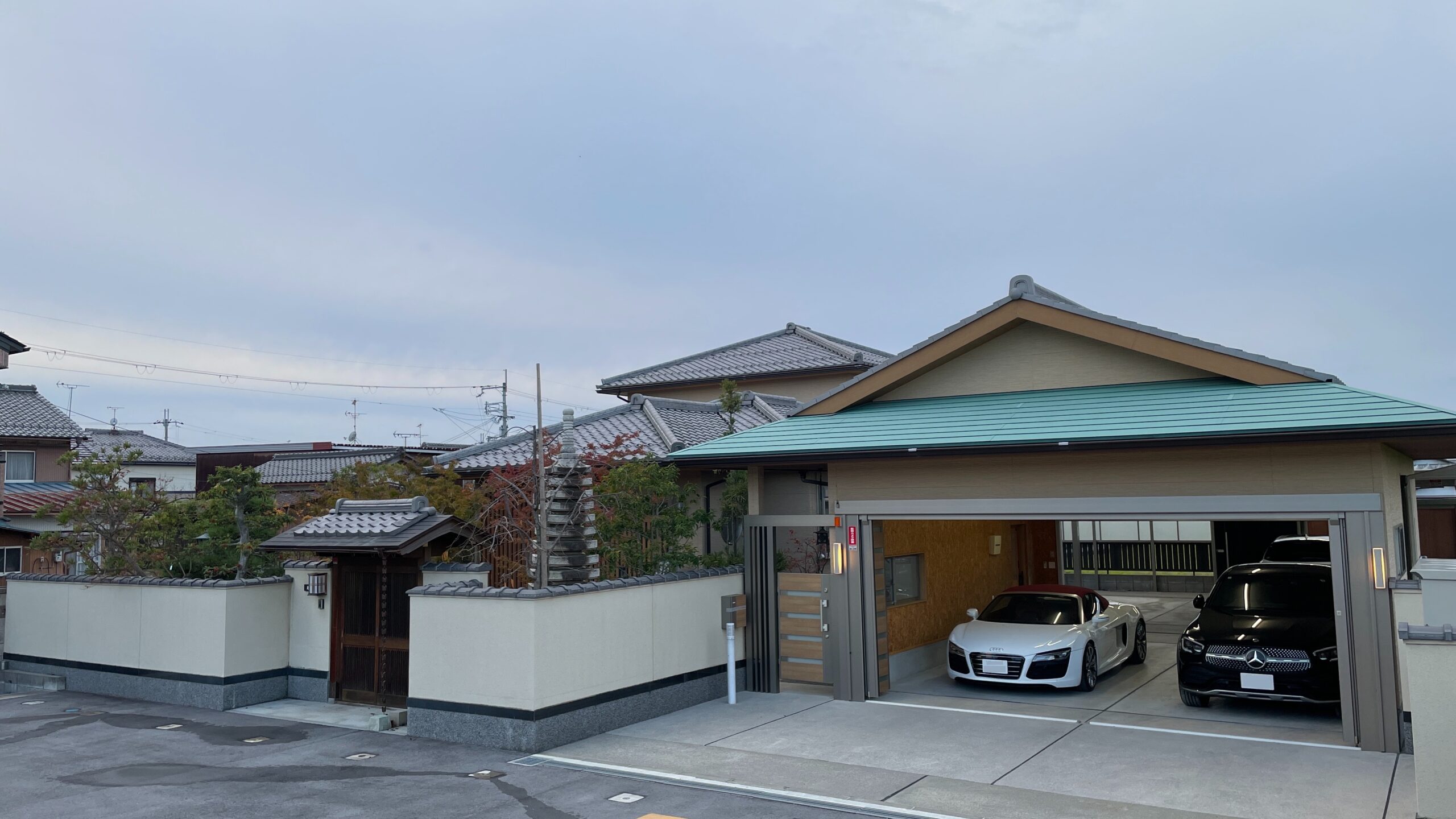 ガレージハウス